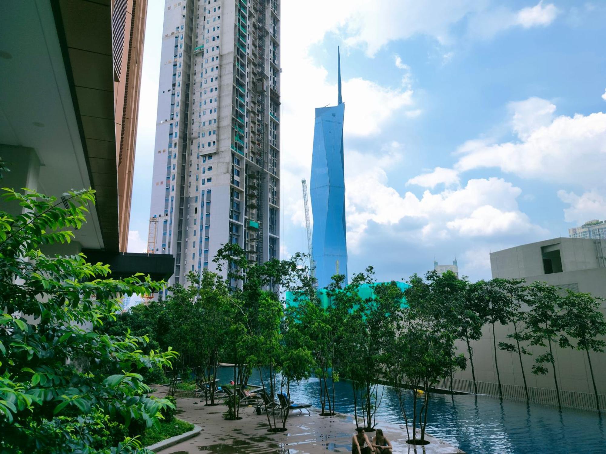 Lucentia Residence Has An Amazing Pool Kuala Lumpur Exterior foto